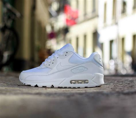 bstn nike air max 90 essential bestellen auf rechnung|Nike Air Max 90 Essential White .